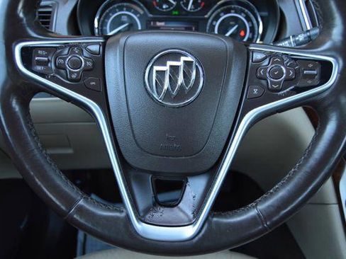 Used 2016 Buick Regal Premium w/ Driver Confidence Package #1 FWD image 18