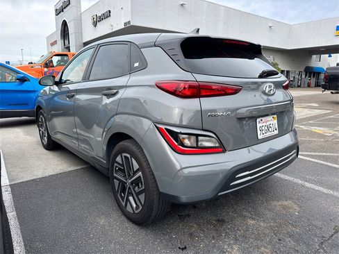 Used 2023 Hyundai Kona SE w/ Cargo Package image 22