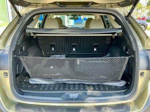 Used 2025 Subaru Outback Premium AWD/4WD image 12