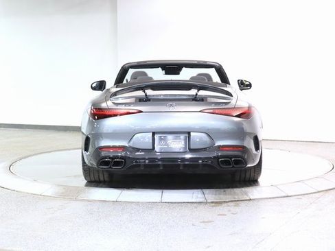 Used 2022 Mercedes-Benz SL 63 AMG 4MATIC image 11