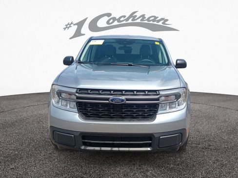 Used 2023 Ford Maverick XLT image 2