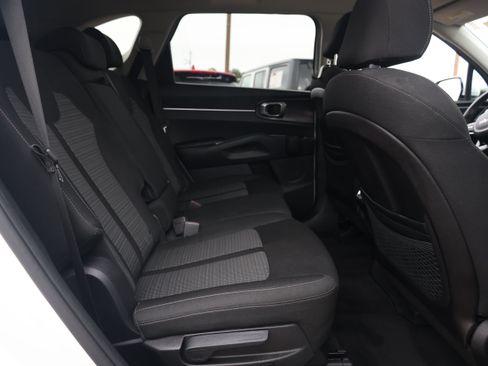 Used 2022 Kia Sorento LX FWD image 20