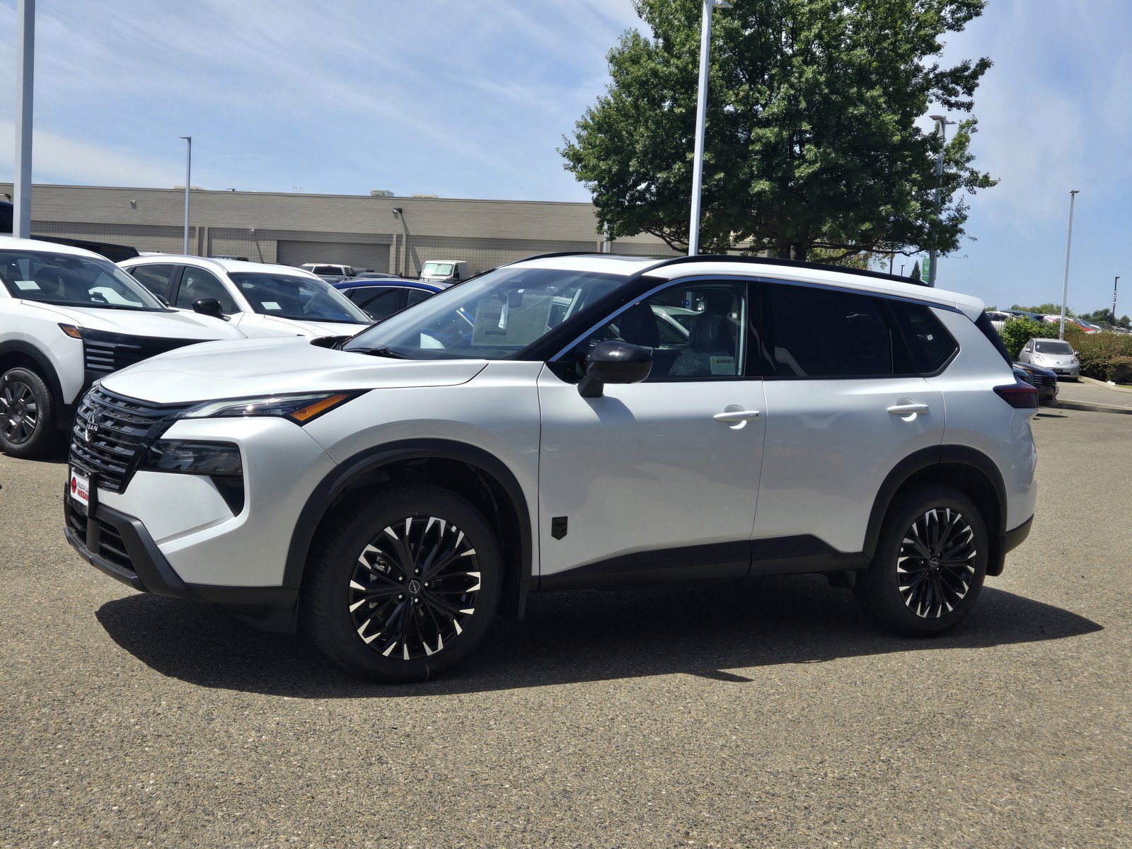 New 2026 Nissan Rogue Dark Armor AWD/4WD image 7