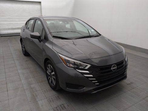 Used 2025 Nissan Versa SV FWD image 13