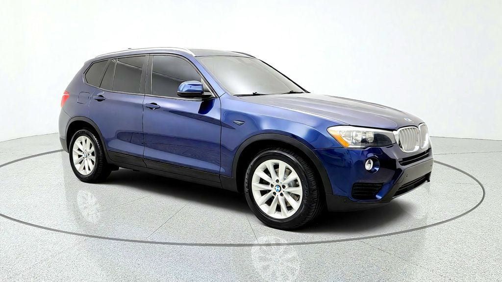 Used 2017 BMW X3 sDrive28i RWD image 3