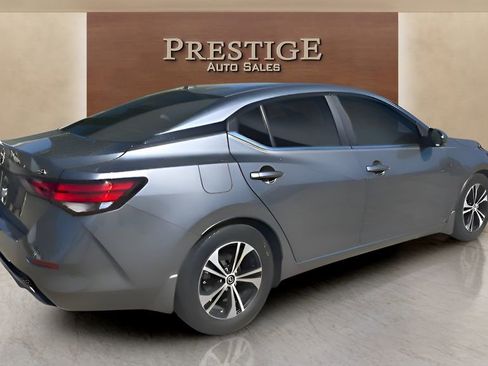Used 2020 Nissan Sentra SV image 11