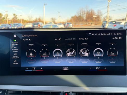 Used 2023 BMW iX xDrive50 w/ Ultimate Package 2 image 16