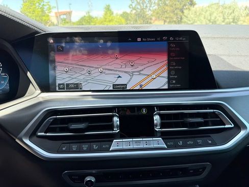 Used 2022 BMW X5 xDrive45e w/ Climate Comfort Package AWD/4WD image 14