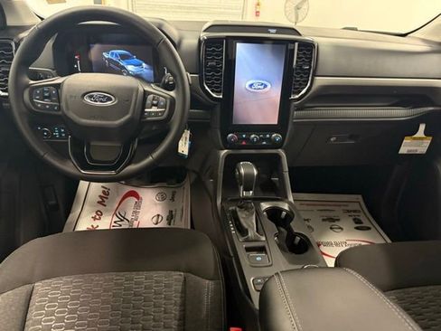 New 2025 Ford Ranger XLT w/ FX4 Off-Road Package image 17