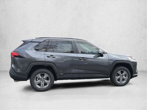 New 2025 Toyota RAV4 XLE image 4