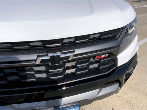 Used 2022 Chevrolet Colorado Z71 image 28