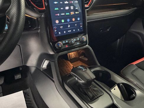 Used 2025 Ford Ranger Raptor image 14