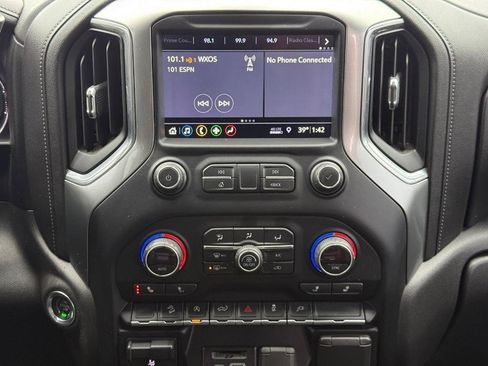 Used 2019 Chevrolet Silverado 1500 LTZ image 15