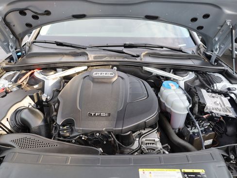 Used 2018 Audi A4 2.0T Premium w/ Convenience Package image 16