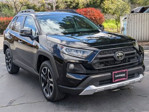 Used 2019 Toyota RAV4 Adventure AWD/4WD image 3