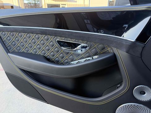 Used 2022 Bentley Continental GT Speed image 39