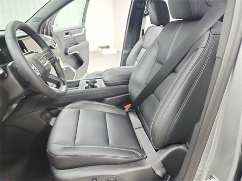 New 2026 GMC Acadia Elevation image 19