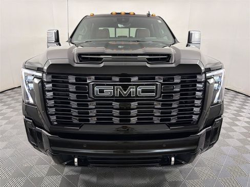 New 2026 GMC Sierra 2500 Denali Ultimate AWD/4WD image 2