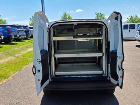 Used 2021 RAM ProMaster City Tradesman w/ Window Group 09 FWD image 9
