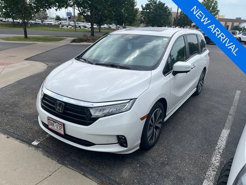 Used 2024 Honda Odyssey Touring image 1