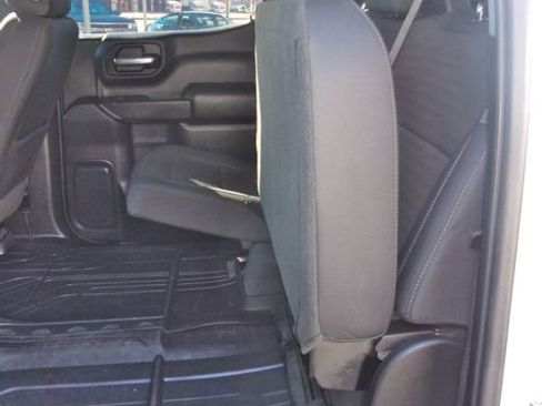 Used 2023 Chevrolet Silverado 1500 Custom image 27