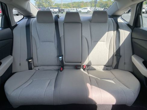 Certified 2023 Honda Accord LX image 21