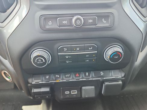 Certified 2024 Chevrolet Silverado 2500 Custom w/ Custom Value Package AWD/4WD image 20