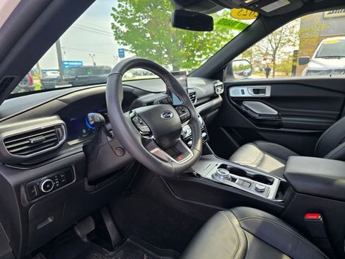 Used 2023 Ford Explorer ST w/ Equipment Group 401A AWD/4WD image 11