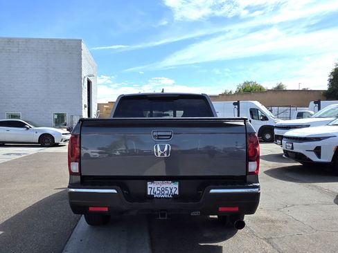 Used 2019 Honda Ridgeline RTL image 4