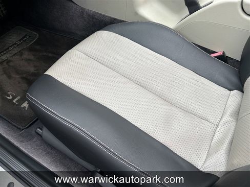 Used 1999 Mercedes-Benz SLK 230 image 24