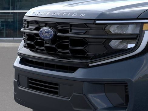 New 2026 Ford Expedition Max Active RWD image 19