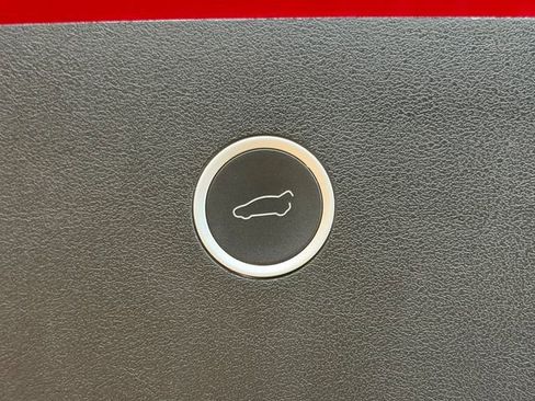 Used 2017 Tesla Model X 100D image 38