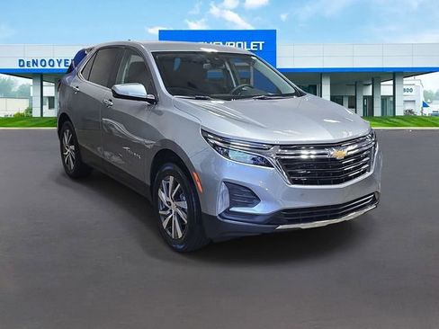 Used 2024 Chevrolet Equinox LT w/ LPO, Floor Liner Package AWD/4WD image 6