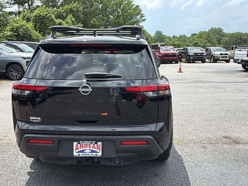 Used 2024 Nissan Pathfinder Rock Creek AWD/4WD image 6