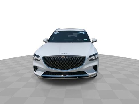 Used 2024 Genesis GV70 2.5T w/ Advanced Package AWD/4WD image 3