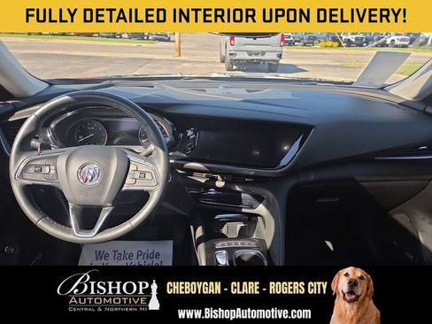 Used 2023 Buick Envision Avenir AWD/4WD image 3