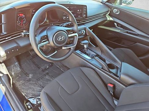 Certified 2023 Hyundai Elantra SEL w/ Cargo Package image 12