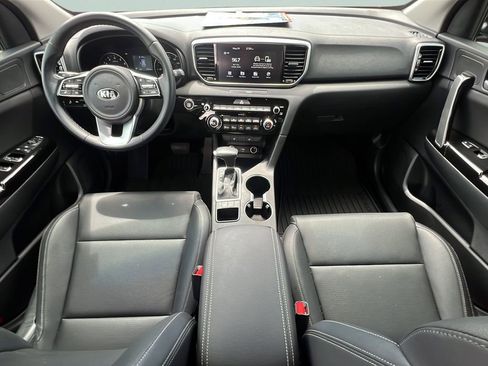 Used 2022 Kia Sportage EX FWD image 11