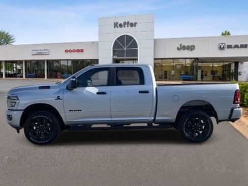 New 2026 RAM 2500 Big Horn AWD/4WD image 2