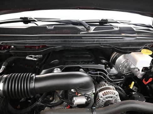 Used 2019 RAM 1500 Big Horn AWD/4WD image 16