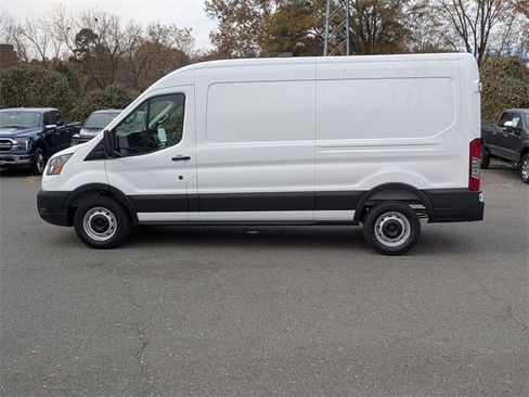 New 2026 Ford Transit 250 148 Medium Roof w/ Load Area Protection Package image 8