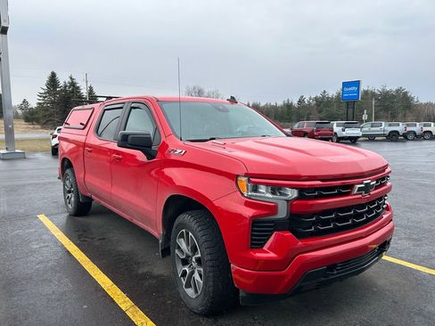 Used 2022 Chevrolet Silverado 1500 RST AWD/4WD image 3