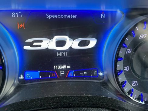Used 2019 Chrysler 300 S RWD image 10
