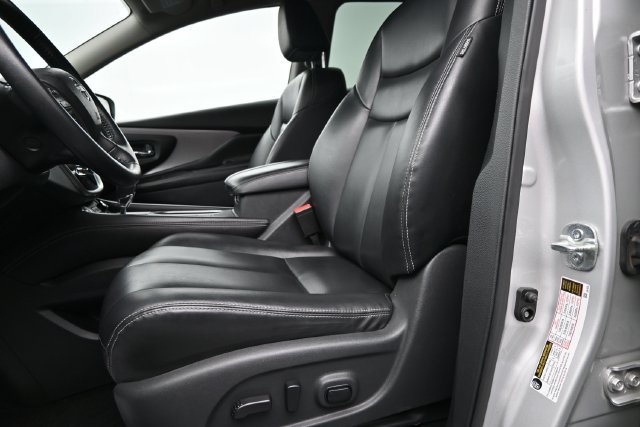 Used 2023 Nissan Murano SV FWD image 10