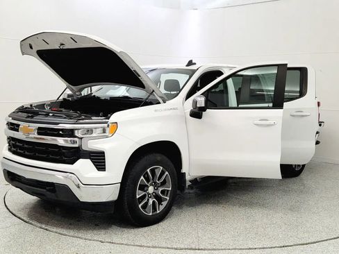 Used 2022 Chevrolet Silverado 1500 LT image 10