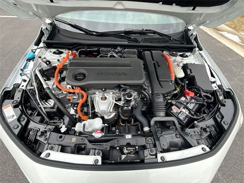 Used 2025 Honda Civic Sport Touring image 41