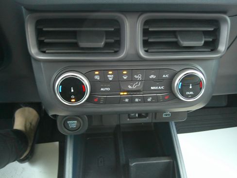 Used 2023 Ford Maverick Tremor w/ Tremor Off-Road Package image 11