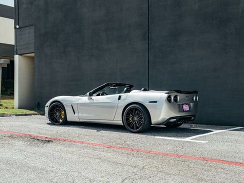 Used 2008 Chevrolet Corvette Convertible w/ Preferred Equipment Group RWD image 46