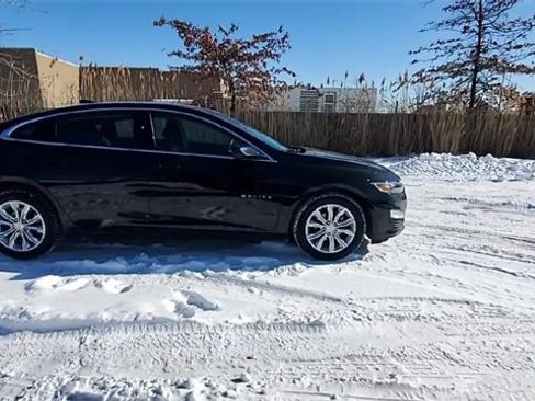 Certified 2025 Chevrolet Malibu LT image 9
