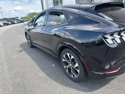 Used 2023 Ford Mustang Mach-E Premium AWD/4WD image 5